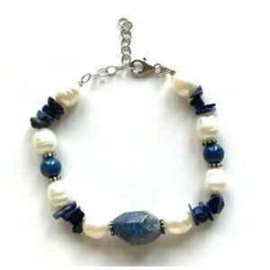Freshwater Pearl with Blue Stones Bracelet